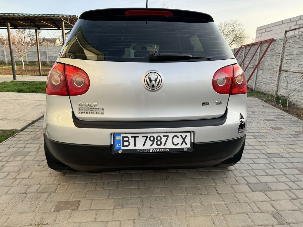 Продам Volkswagen Golf 5