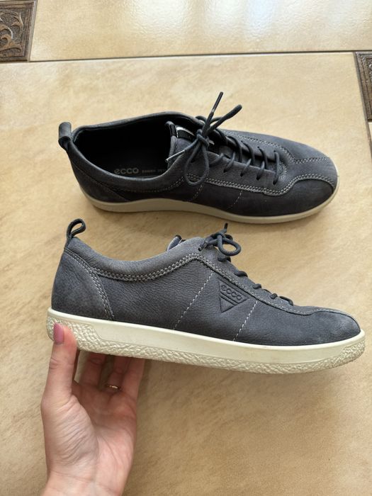 Buty sporotwe damskie Ecco soft 39