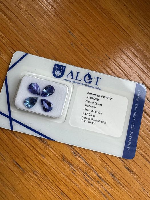 Tanzanity 2.82 ct Tanzanit 4 sztuki