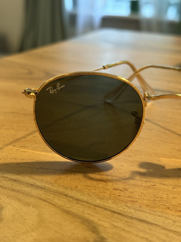 Ray Ban original sunglasses + case