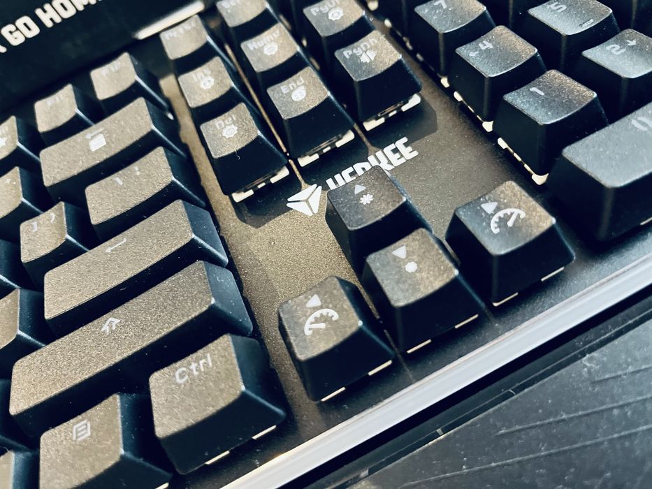 Klawiatura Yenkee PANZER jak nowa