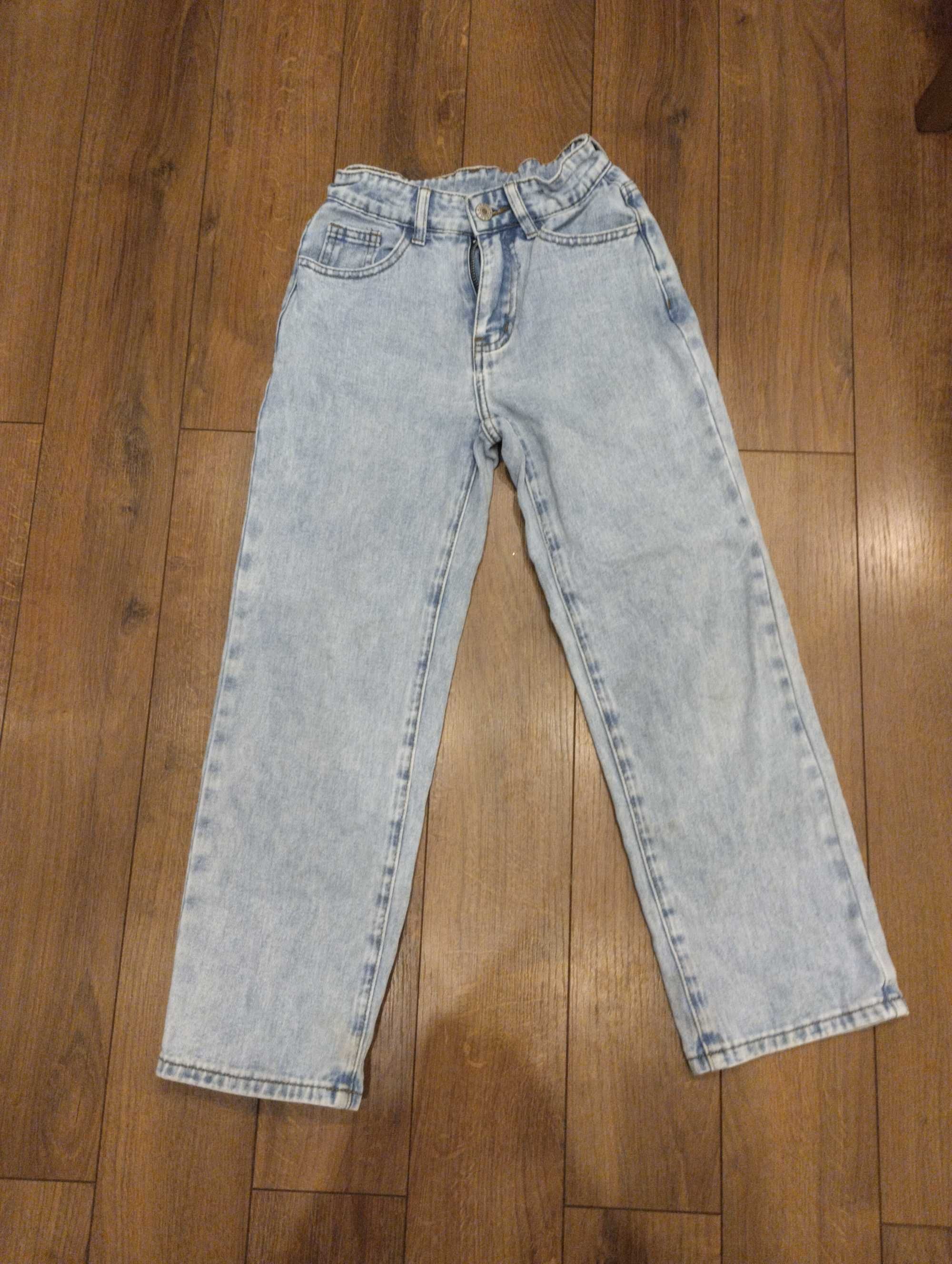 2 pary jasnych jeansow dla dziewczyny, Reserved and Shein, 8-9 lat