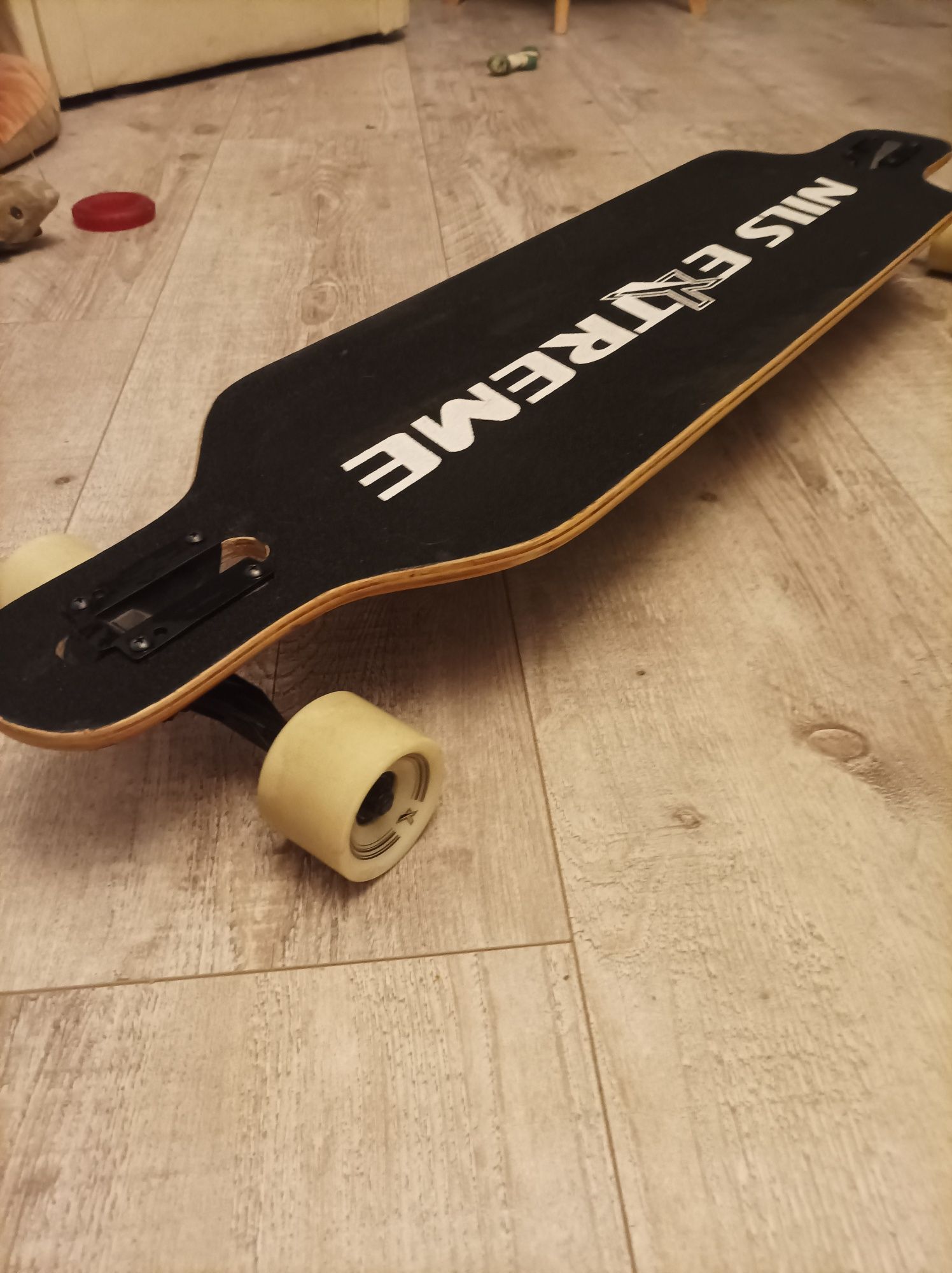 Longboard Nils Extreme