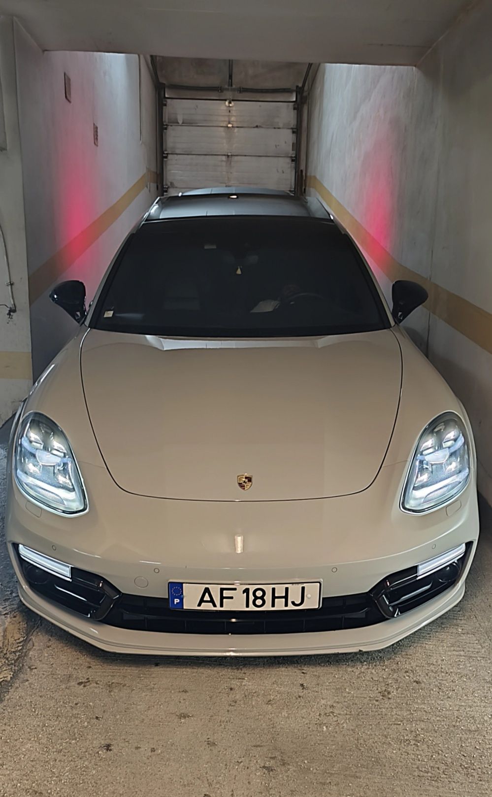 Porsche Panamera Sport turismo 4 E- hibrido