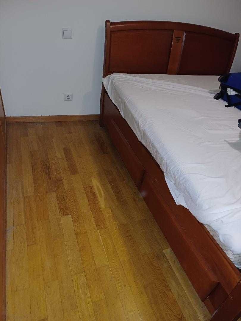 mobilia em bom estado motivo mudança  RECOLHA NO LOCAL DATA A COMBINAR