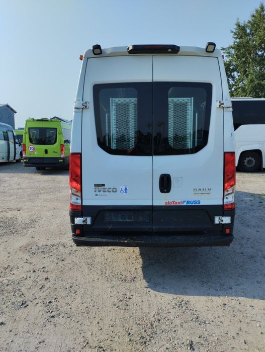 Iveco daily 50c17, autobus 20 osób,winda dla niepełnosprawnych