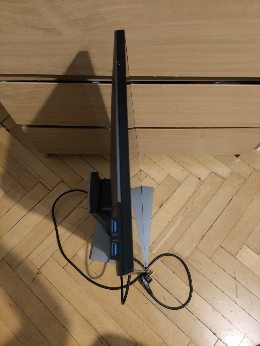 Monitor Dell U2718Q