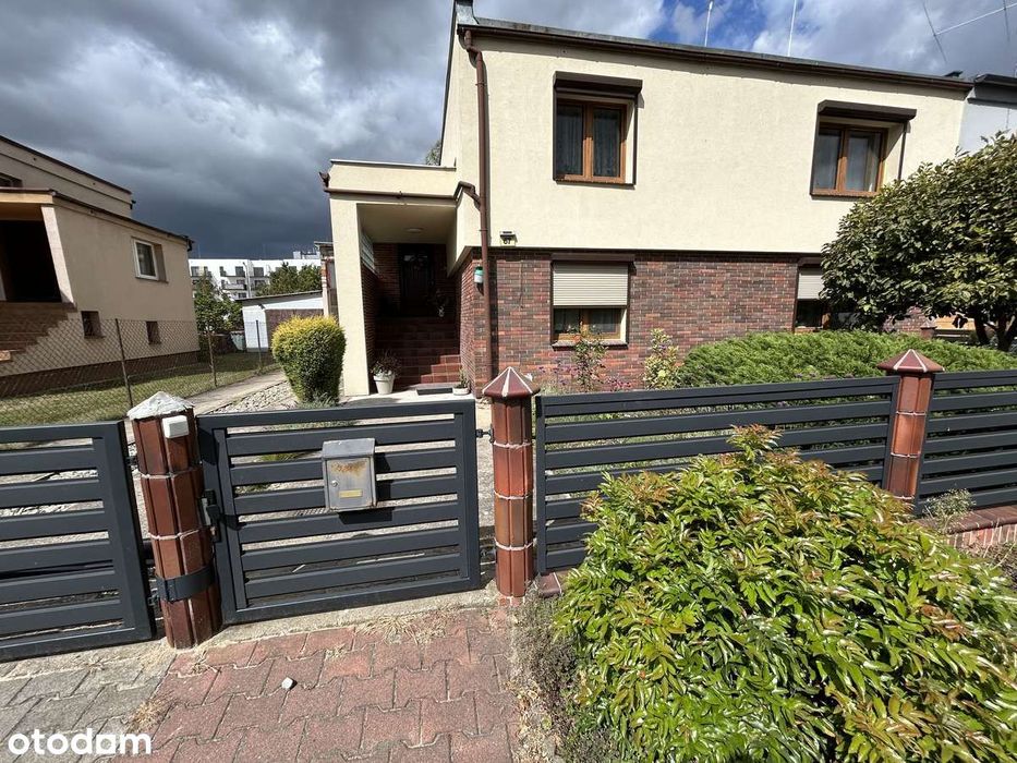 Bezpośrednio sprzedam: Dom w bliźniaku Pobiedziska