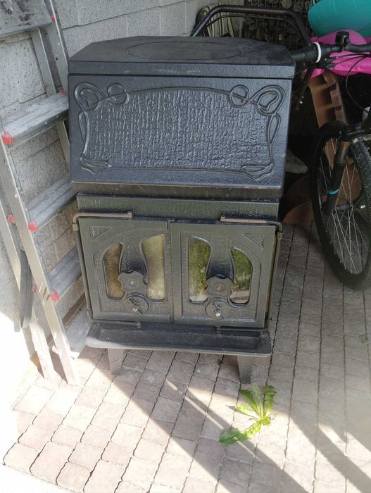 Piec żeliwny Trolla 825 (norweski), moc ok. 9 kW – solidna konstrukcja
