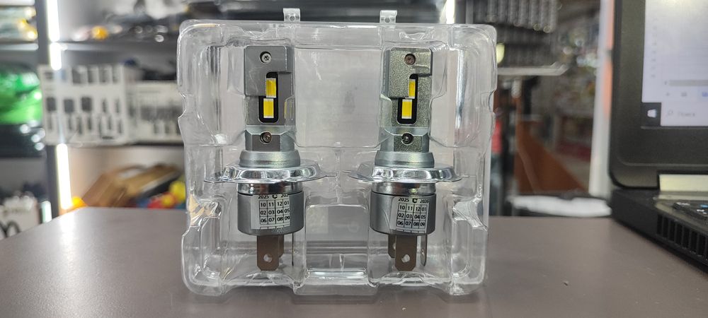 Led лампи H4 Decker
