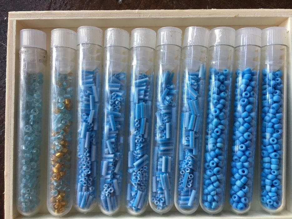 Packs 10 tubos Missangas - varias cores