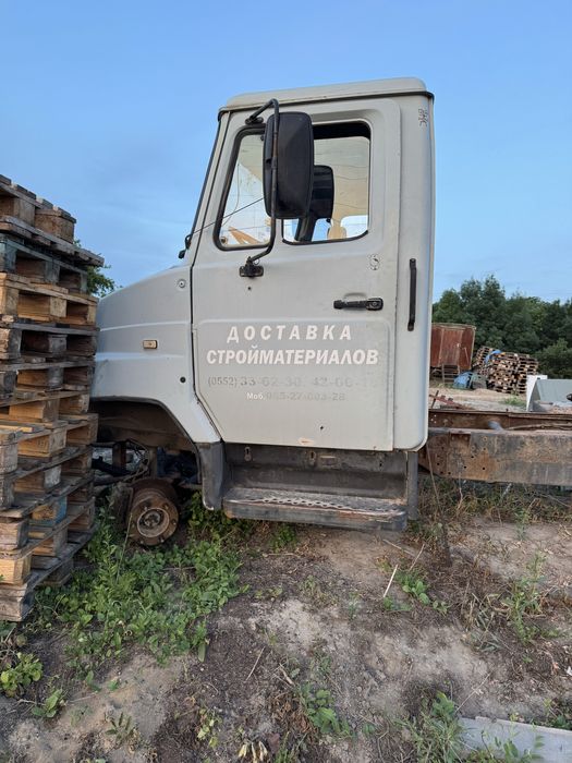 Кабіна Зіл бичок
