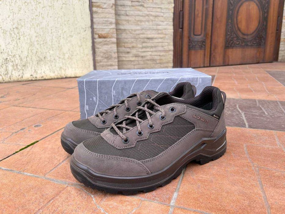 Кросівки Lowa Taurus Pro GTX Lo (43.5 розмір)