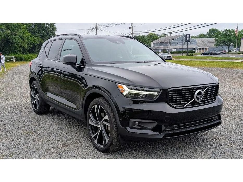 Volvo XC 40 Volvo XC40 T5 AWD | R-Desing | 2.0 250KM | Bogate wyposażenie