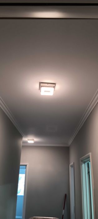 Faço Pequenas reparações pinturas