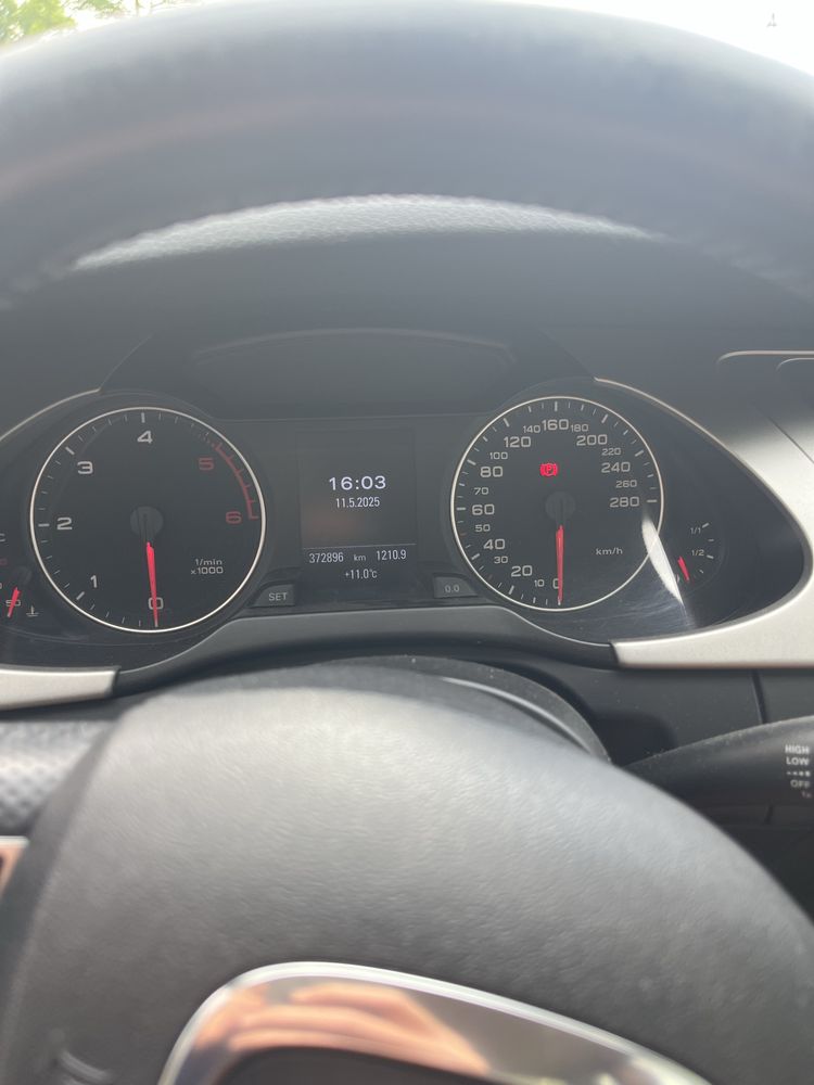 Audi a4 b8 2.0 tdi