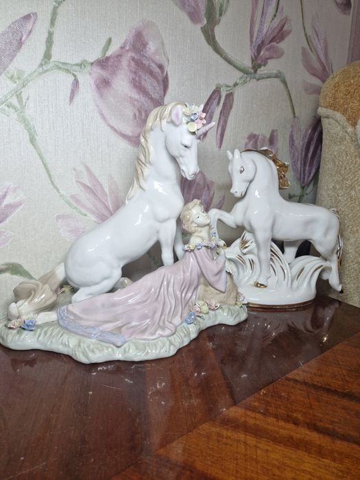 Фарфоровые статуэтки. Фігурки.  Порцеляна