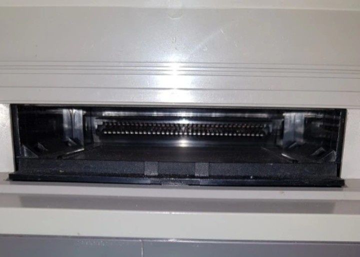 Nintendo Entertainment System NES-001.