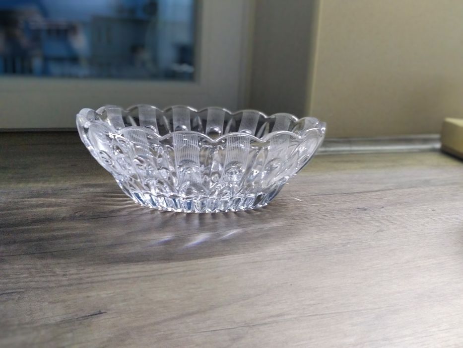 Кришталевий посуд знову в тренді.