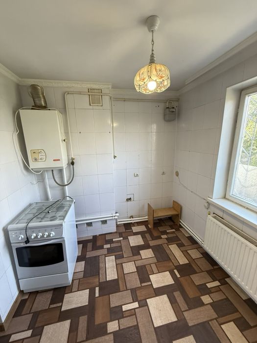 Продаж будинку у жилому стані