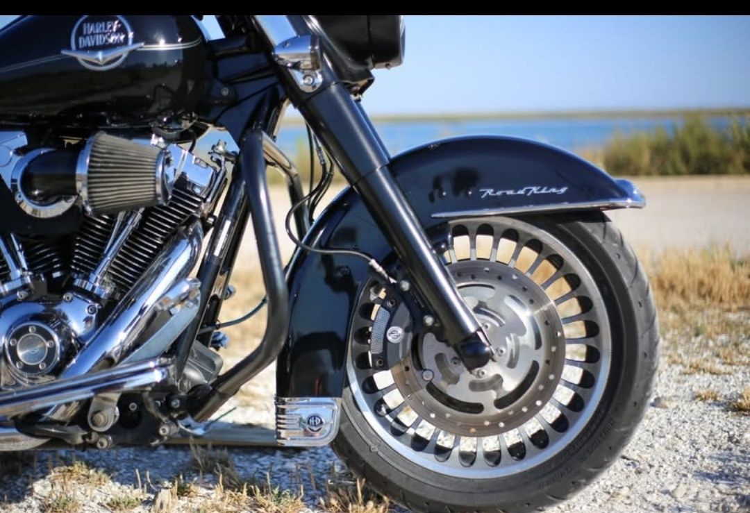 Harley Davidson  ROADKING 2010