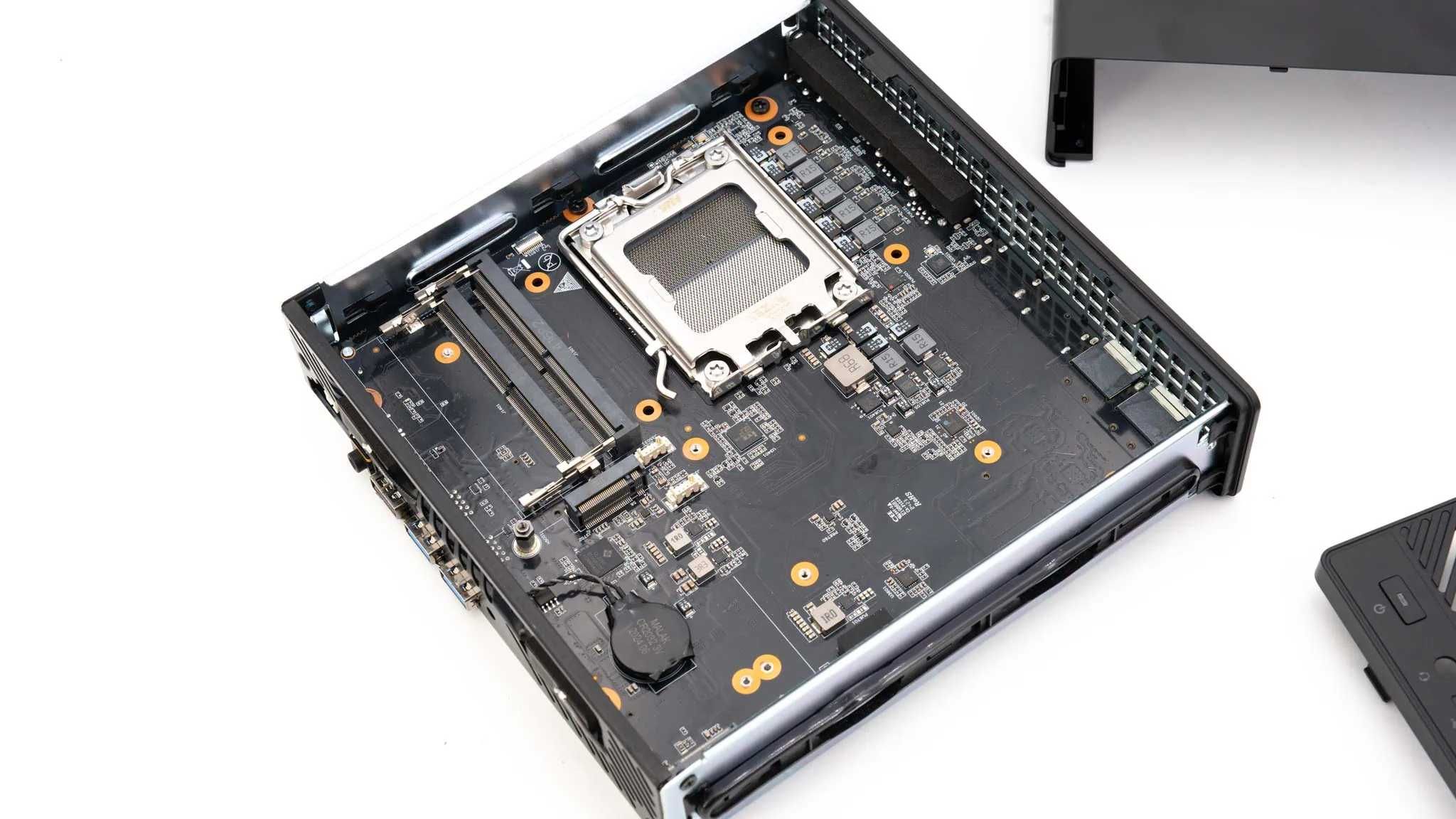 MINI KOMPUTER Minis Forum MS-A1 Barebone