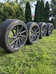 Fake Vossen CVT 5x112 18” + Opony