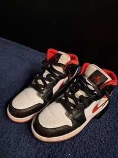 NIKE AIR JORDAN 1 retro mid blaack gym red rozm. 38,5