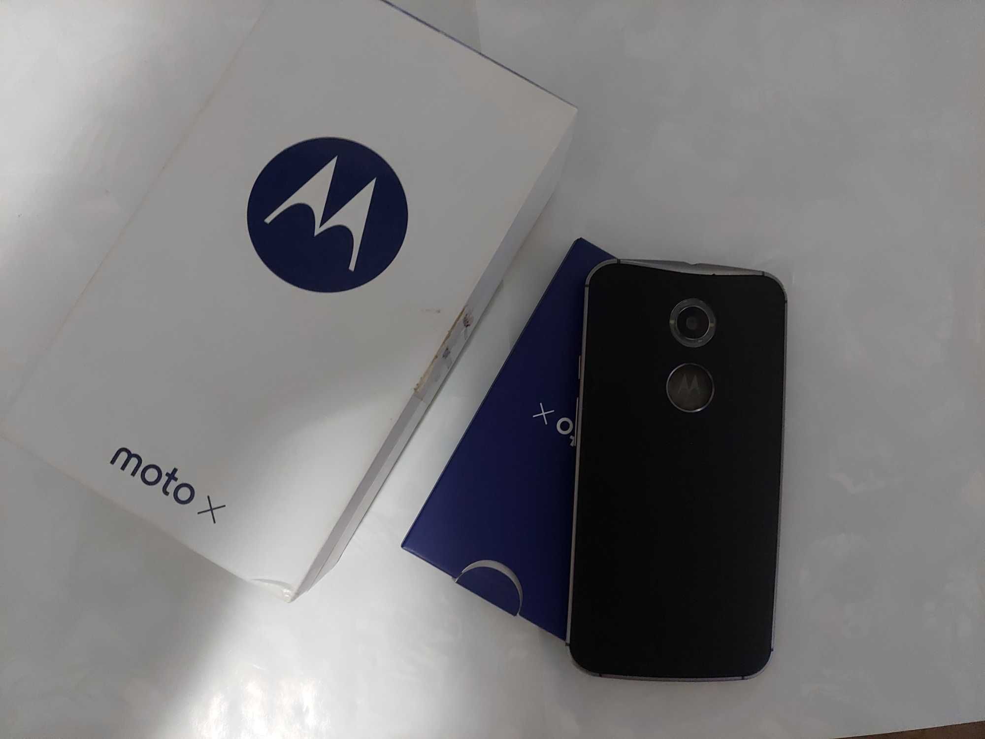 Motorola moto X uszkodzona