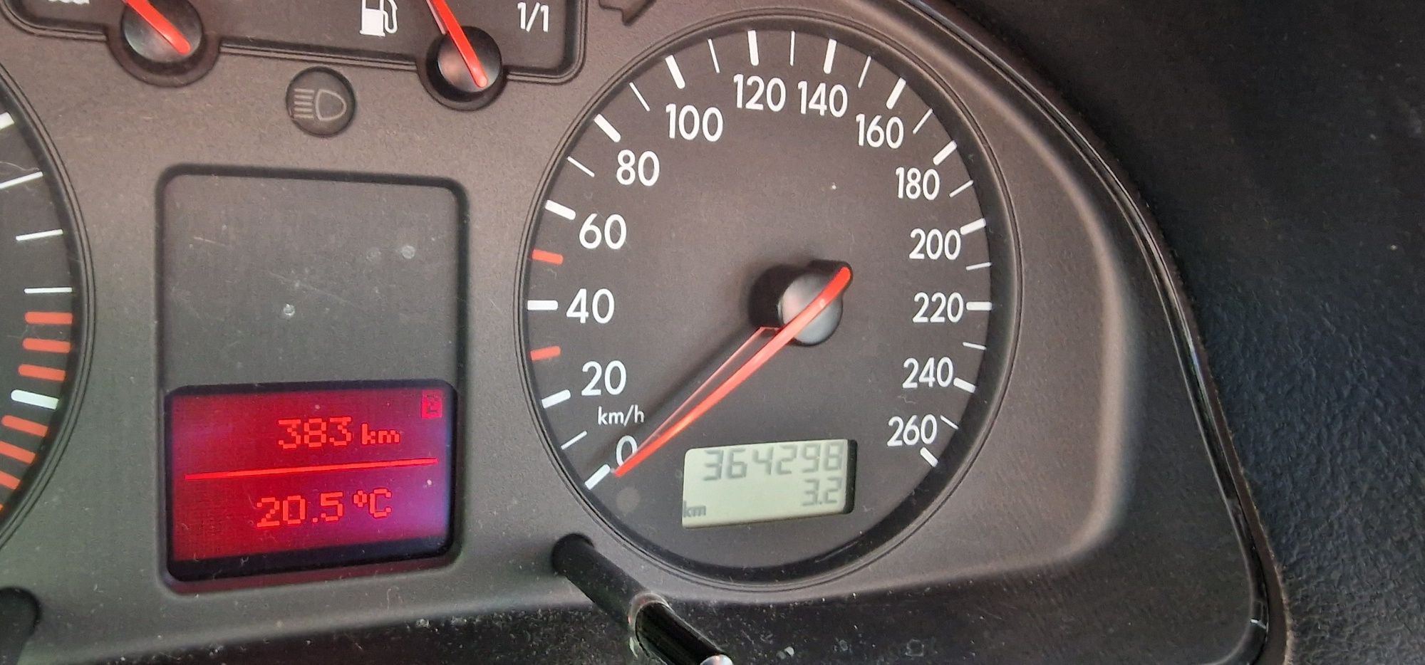 Passat b5 1.9 tdi hak