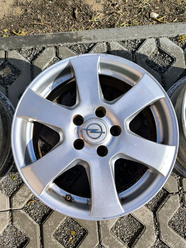 Felgi aluminiowe opel vectra astra 5x110 r16 alutec