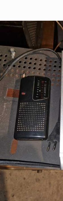 Sprzedam stare radioodbiorniki