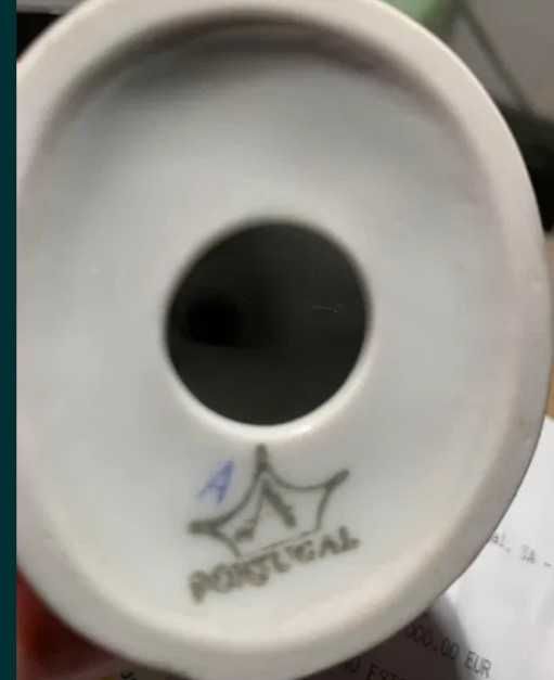 Bela escultura pássaro Artibus