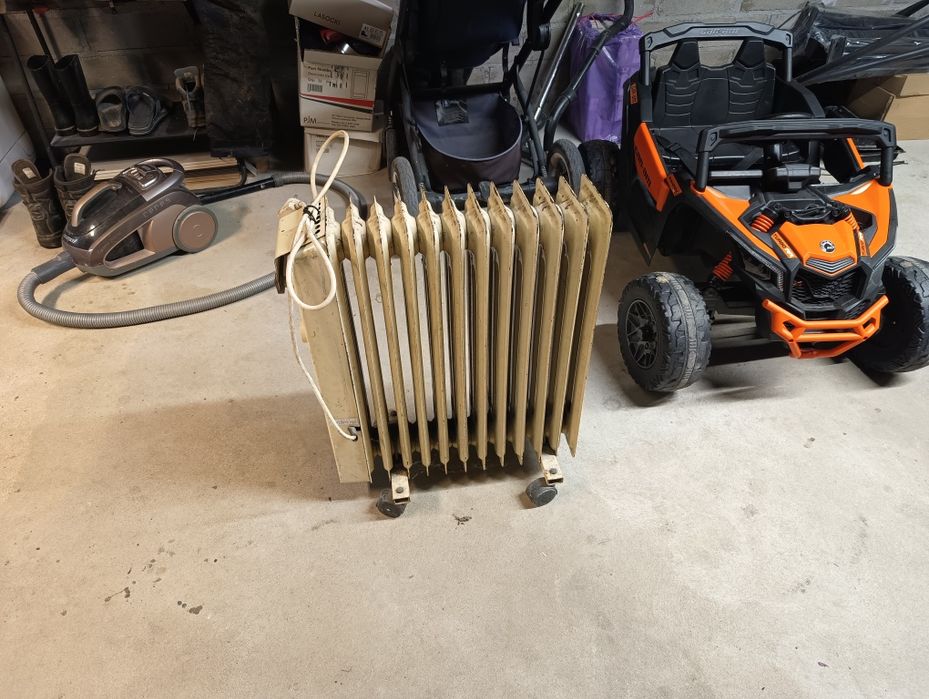 Grzejnik olejak, ogrzewacz wewnętrzny