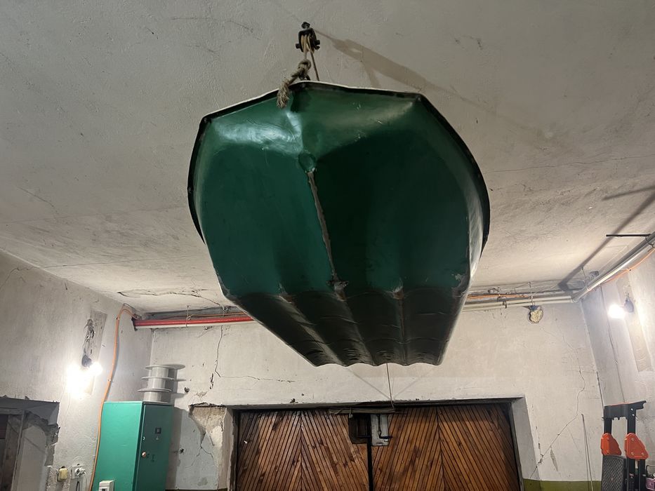 Човен «Романтика» з мотором