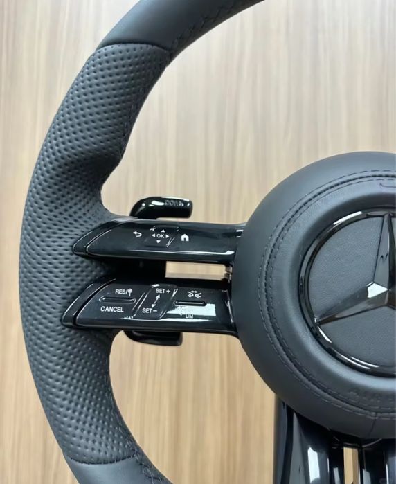 Voalnte mercedes