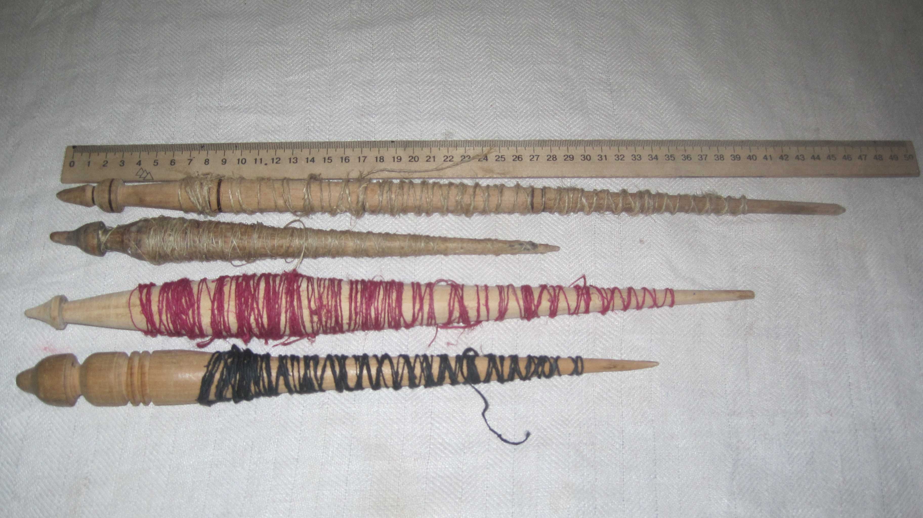 веретена давні прялки  робили дома нитки прядь прядка пряжа стара
