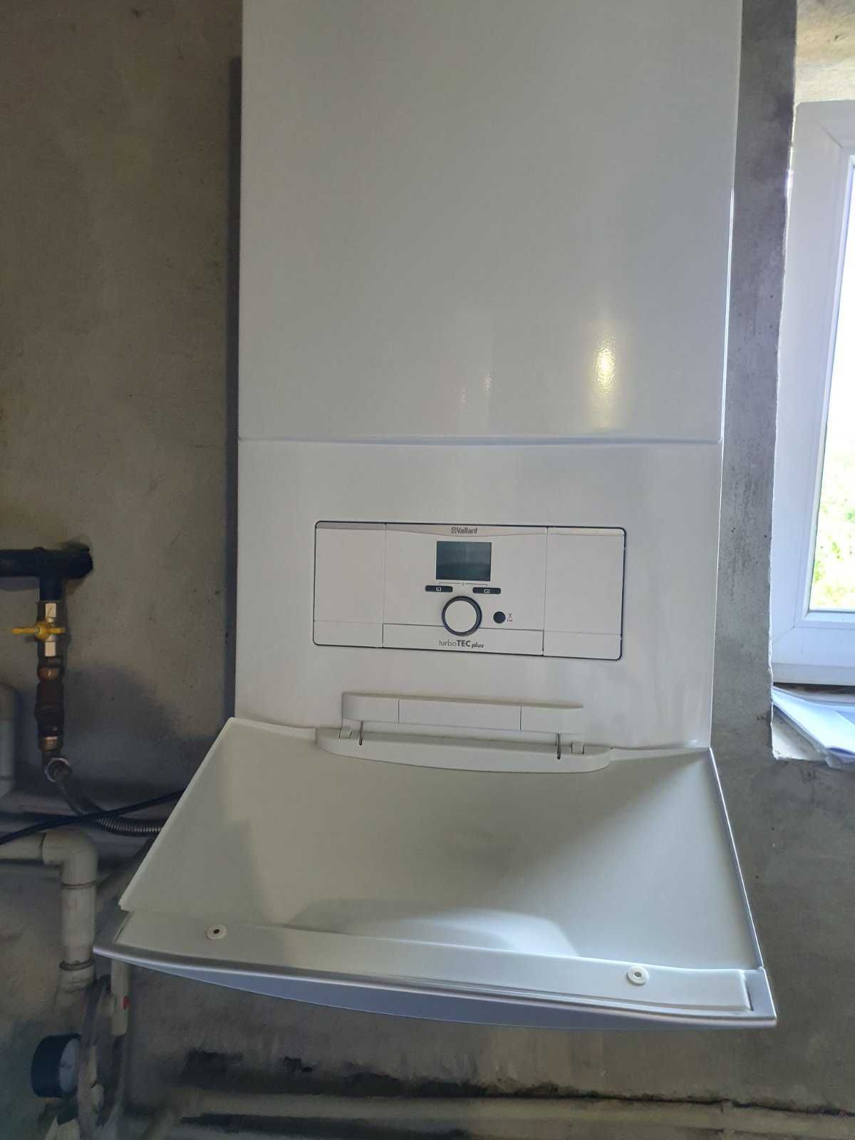 Настінний газовий котел Vaillant turboTEC plus VU 282/5-5