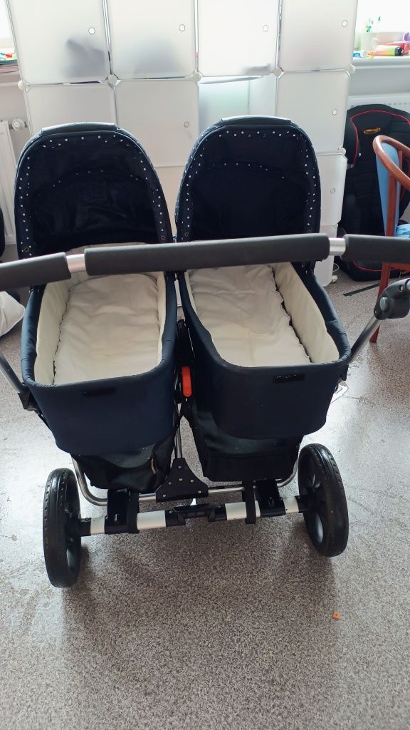 wózek dla bliźniaków