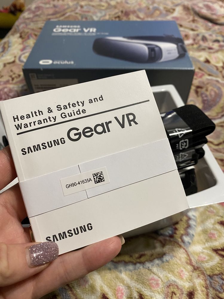 Очки виртуальной реальности Samsung Gear Vr