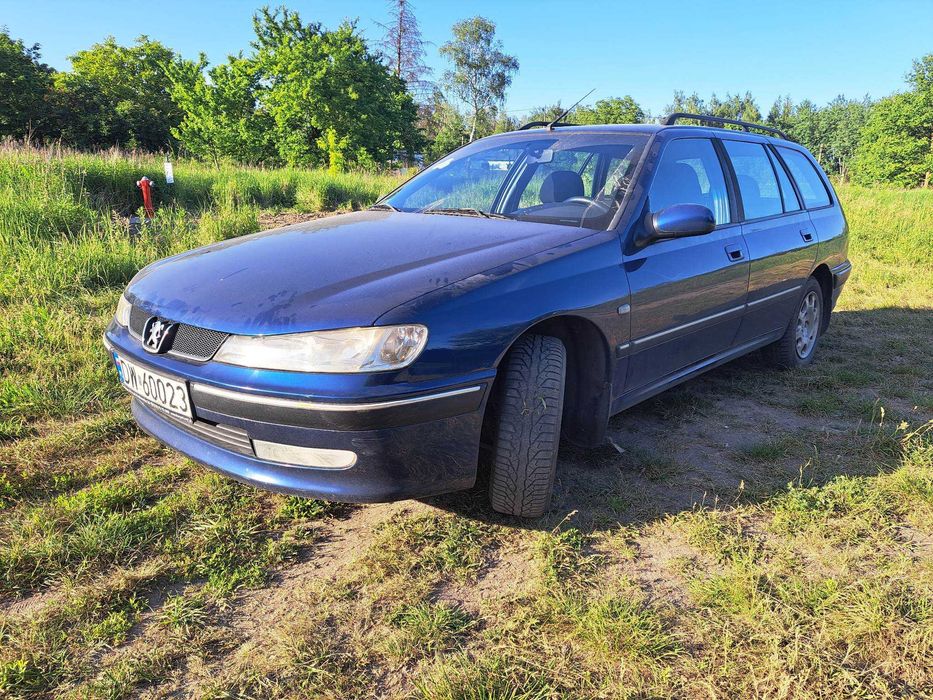 Funkcjonalne duże kombi Peugeot 406 1,8 benzyna