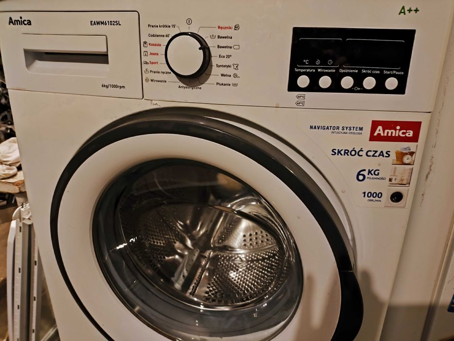 Pralka sprawna .