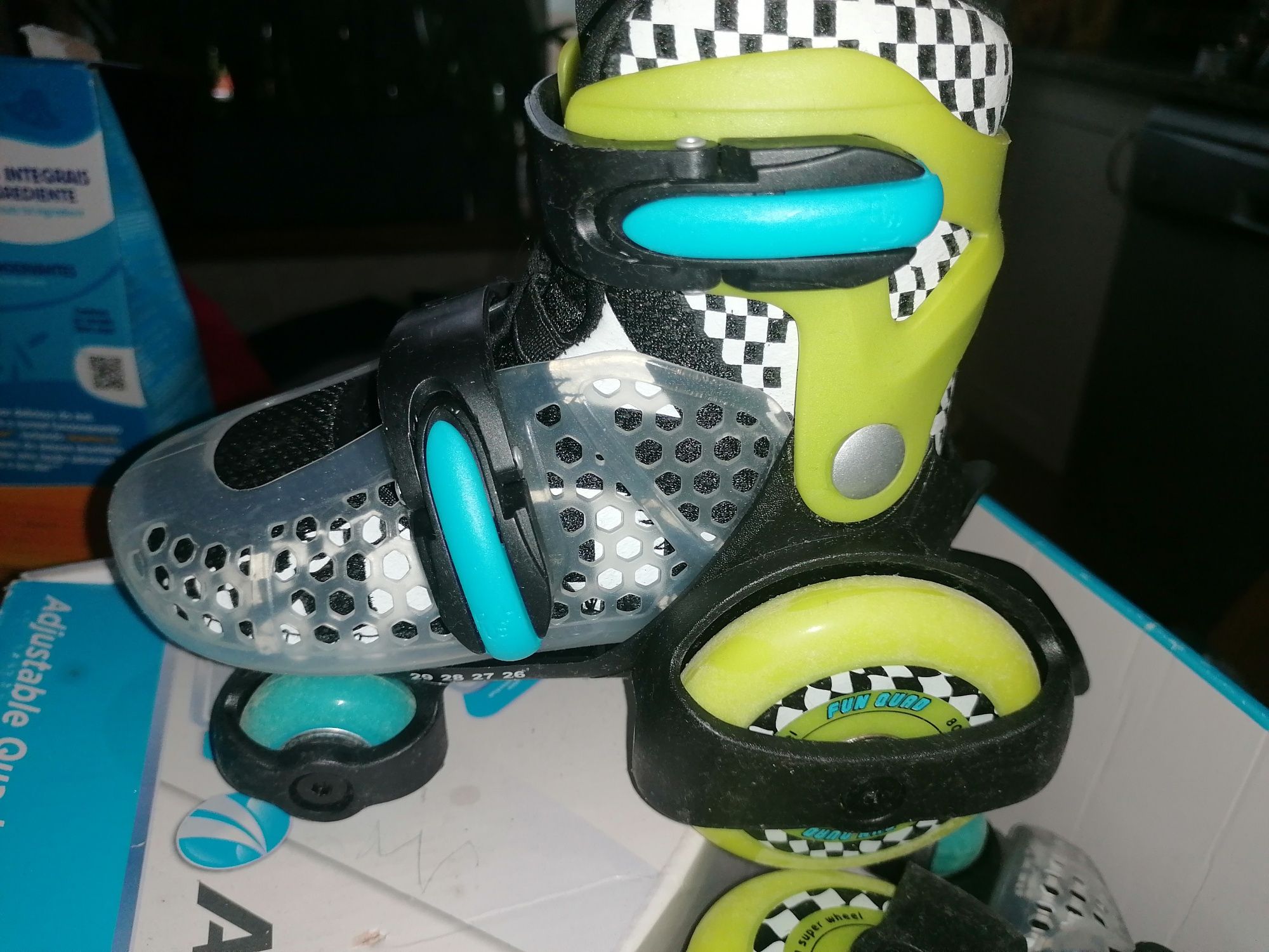 Patins 4 rodas avigo