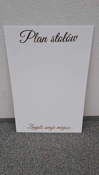 tablica pod plan stołów wypożyczenie tablicy z planem stołów