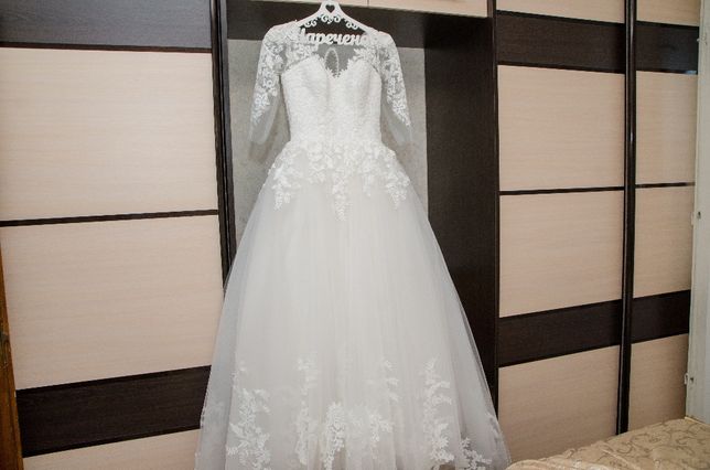 Весільна СУКНЯ 38-44 розмір( плаття для нареченої) свадебное платье