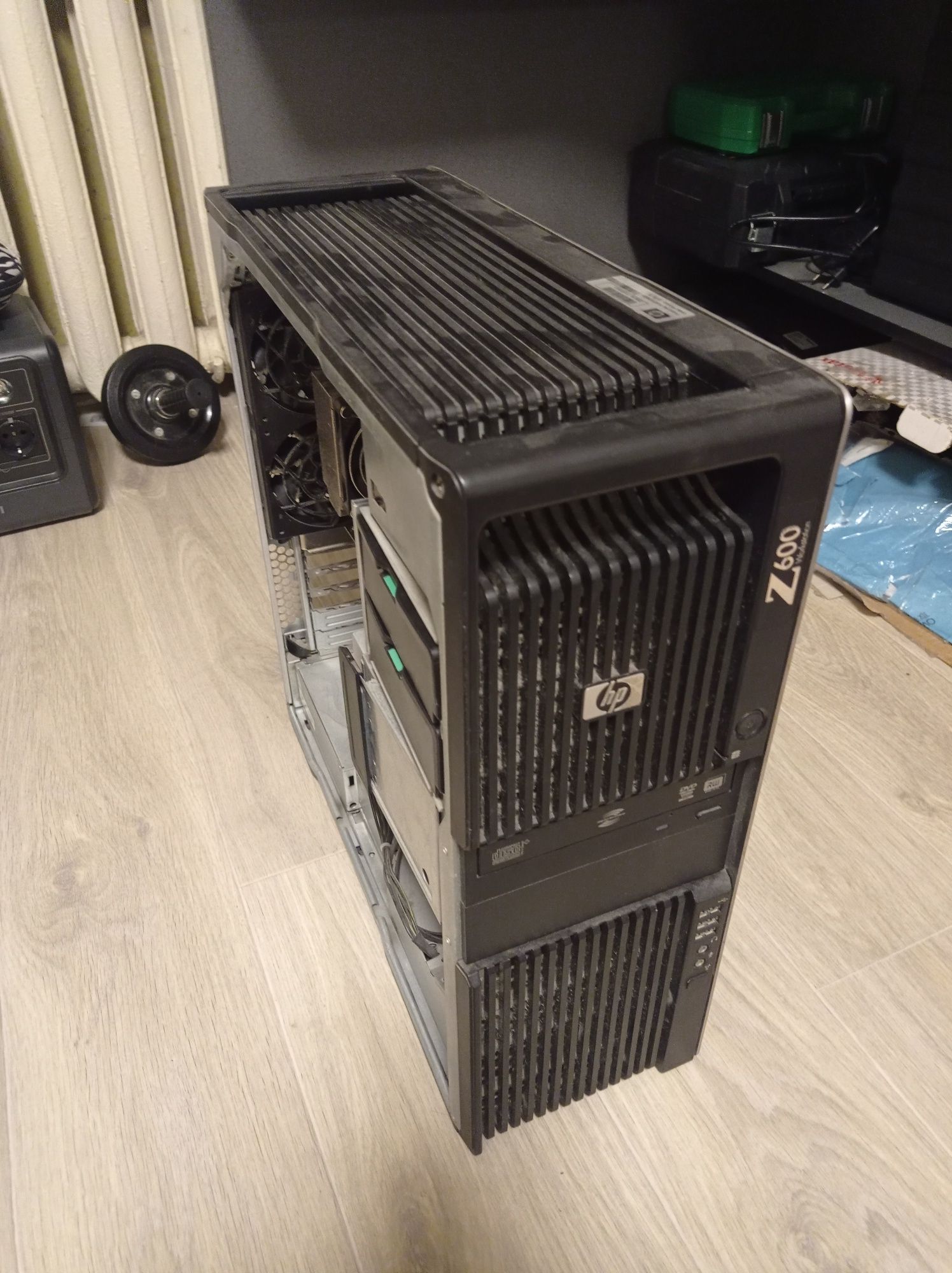 Ситемний блок сервер робоча станція HP Z600