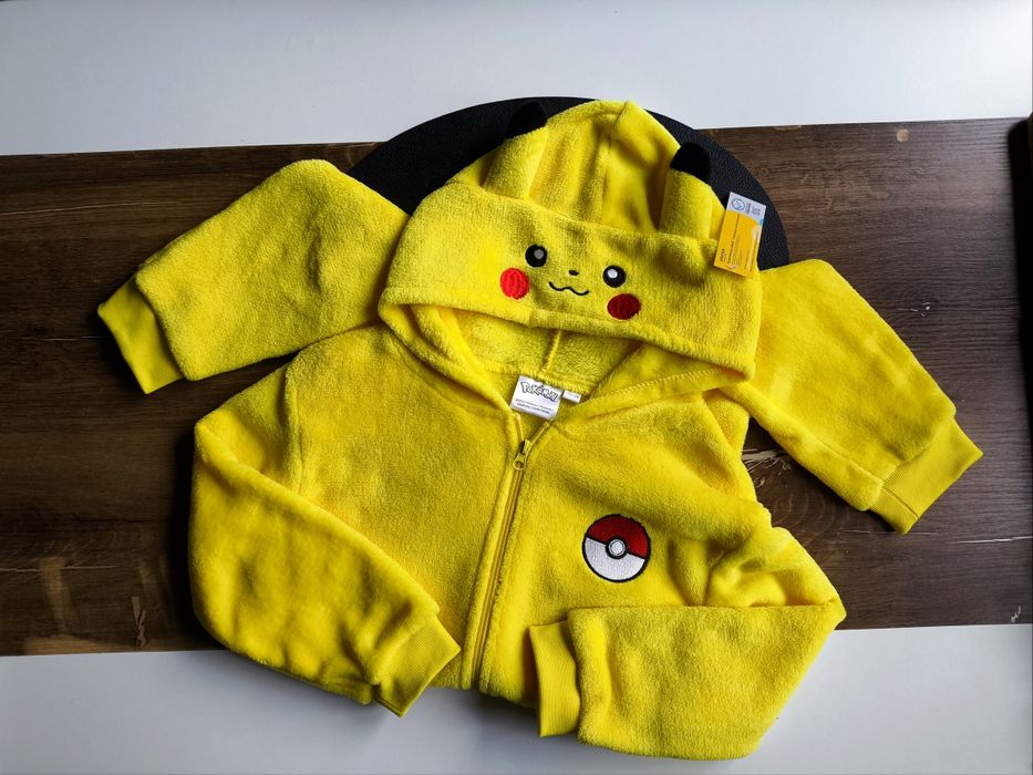 Kostium Strój Pikachu Pokemon 7-8 lat Piżama Jednoczęsciowa 122 128