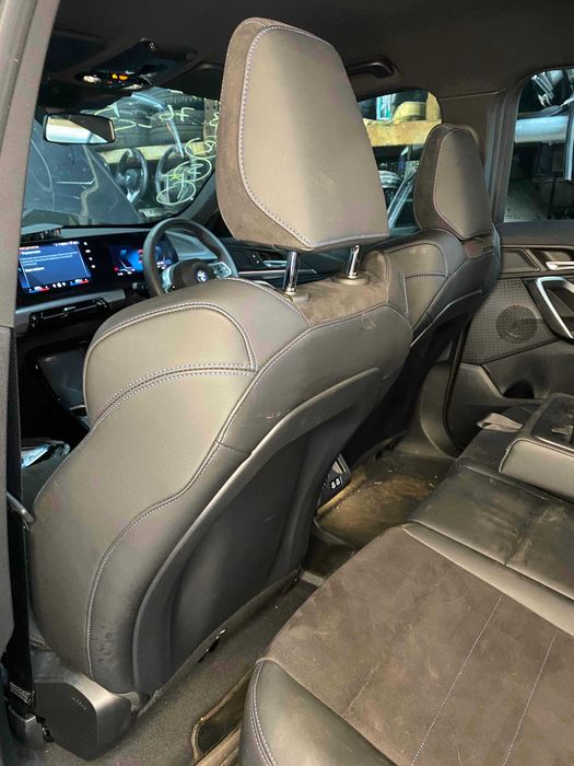 Спорт салон BMW X1 U11 Салон iX1 U11 М пакет Салон алькантара Шкіра Х1