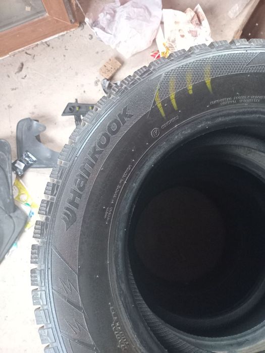 Зимова гума 65R15