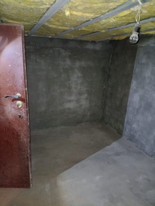 Приміщення 62м фасад під аптеку, магазин, офіс та 5+5м складських вул.